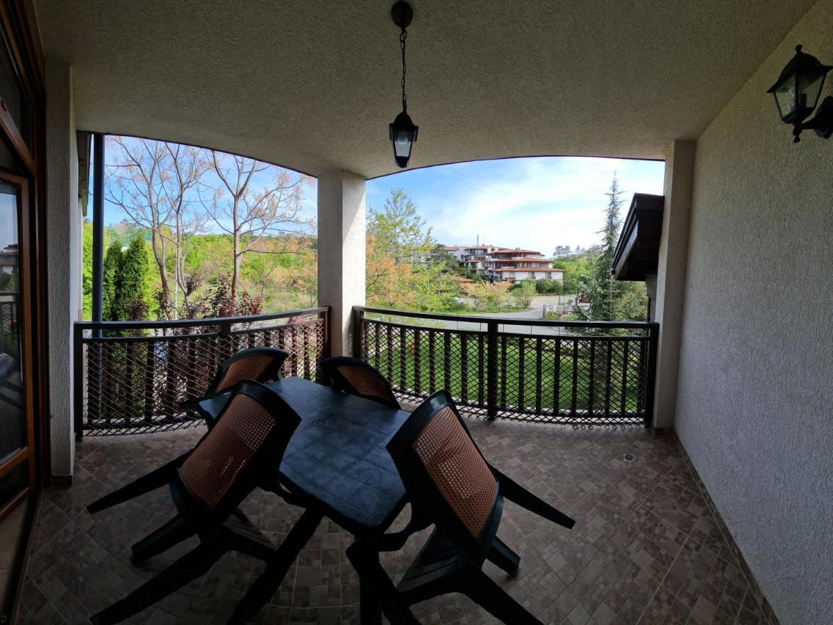 Santa Marina Apartaments- Karina 1 Sozopol Esterno foto