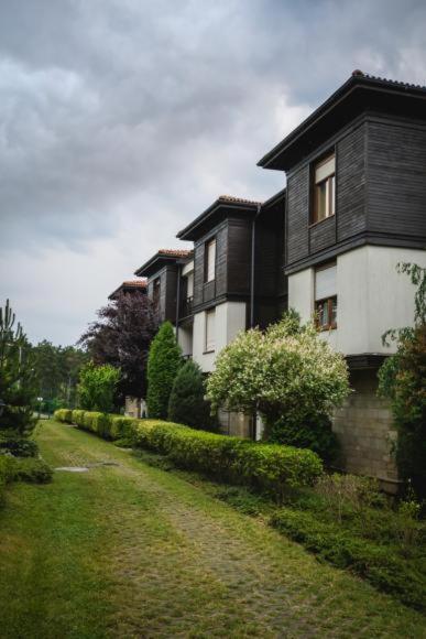 Santa Marina Apartaments- Karina 1 Sozopol Esterno foto